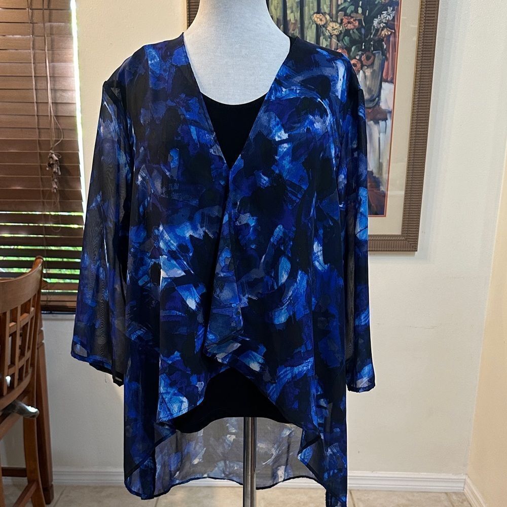 All Hours Boutique 2 Pc. Blue/Black Women's Flowy Top w/ Shell  Size 1X